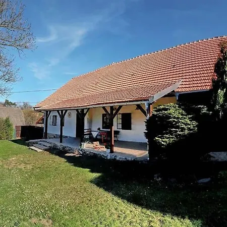 Pro 2 Rodiny * Knezeves (Blansko)