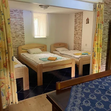 Pro 2 Rodiny Knezeves (Blansko)